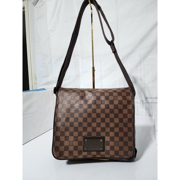 Louis Vuitton Damier Ebene Brooklyn MM Crossbody/Messenger Bag Brown - Picture 1 of 16